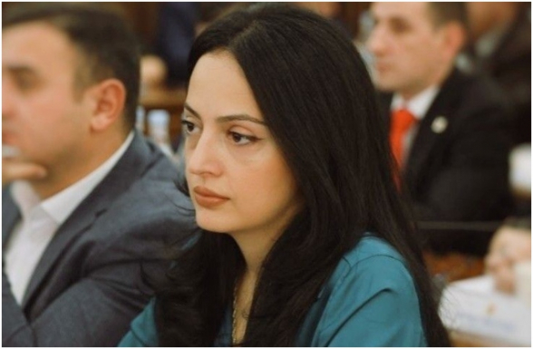 Քաղաքացու վրա թքել, քաղաքացուն վիրավորել, հիմա էլ քաղաքացուն ծեծել